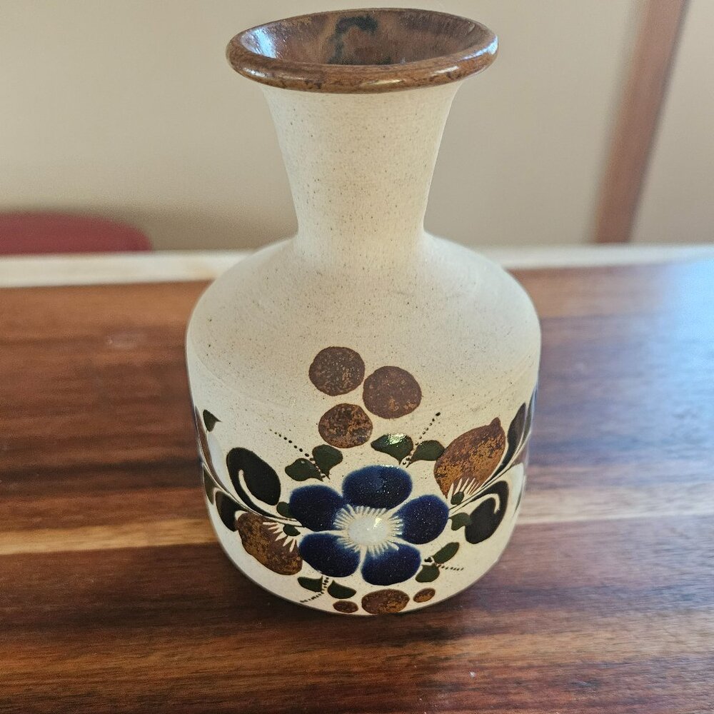 vintage tonala sandstone painted vase signed Mexico